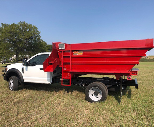 Kelly Ryan Feed Wagon